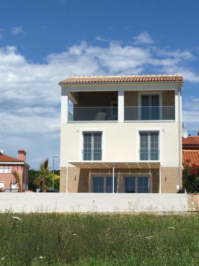 Villa Sunset Medulin Exterior photo